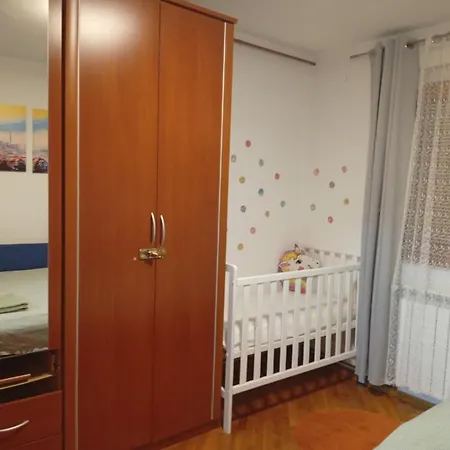 Sa Garazom I Internetom *