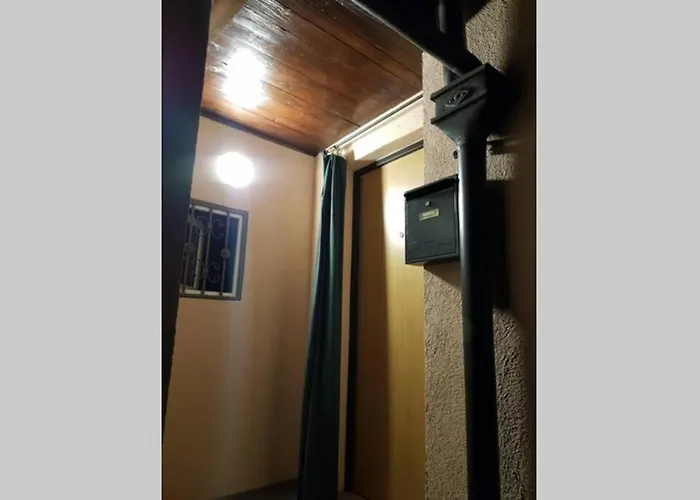 아파트 Sa Garazom I Internetom